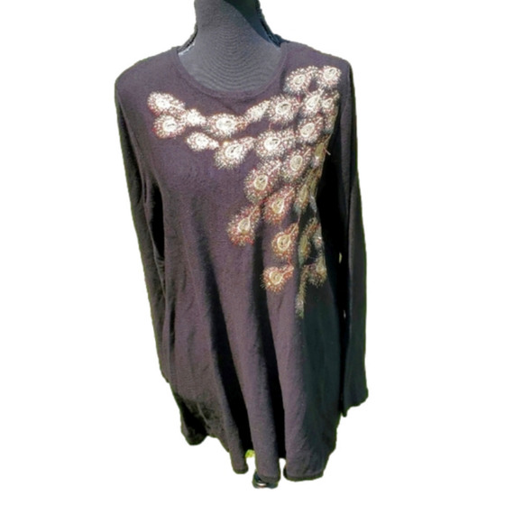 Long Sleeve Black Top with Peacock Feathers NWT - Picture 1 of 8